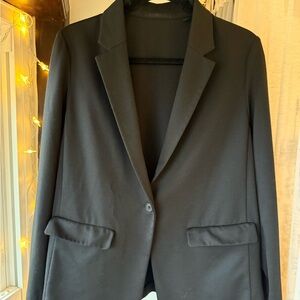 Uniqlo Lightweight Black Blazer